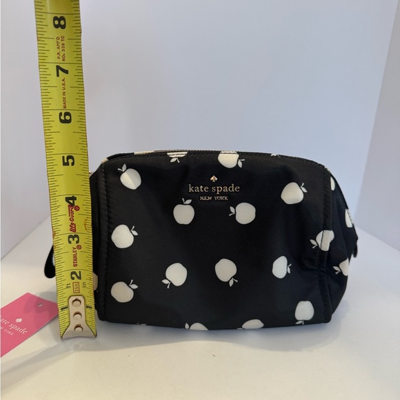 Kate Spade little better orchard chelsea Black and White Cosmetic Bag clutch NEW - Picture 7 of 8